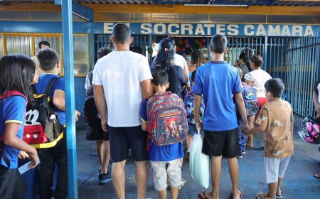 Prefeitura regulamenta proibição do uso de celular nas escolas municipais