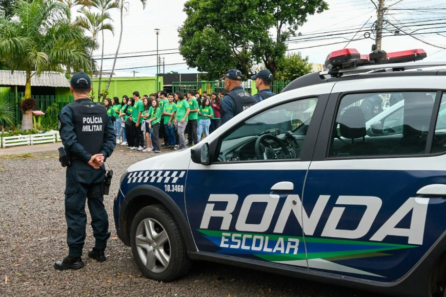 Zé Teixeira luta por transporte para pacientes e monitoramento em escolas estaduais