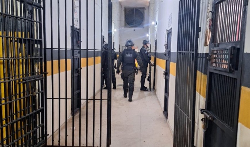 Detenta abre cela, parte pra cima e vira motim no presídio feminino: ‘vocês vão morrer’