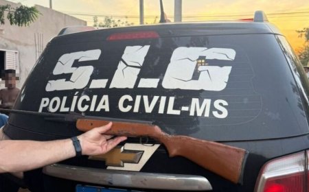 Mulher é ferida acidentalmente pelo marido enquanto auxiliava na limpeza da arma