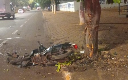 Jovem de 27 anos morre após colidir moto contra árvore em Dourados