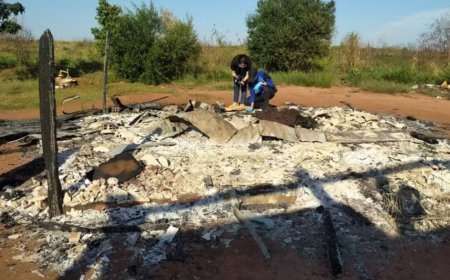 Homem usa desodorante aerossol com isqueiro para atear fogo em casa com ex-companheira dentro