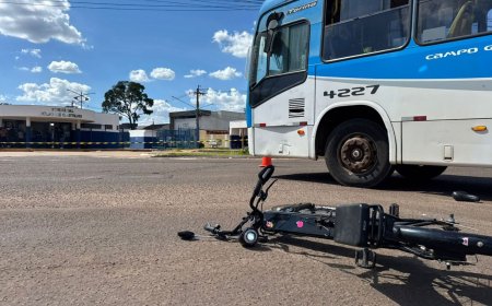 VÍDEO: Colisão entre ônibus e bicicleta elétrica deixa duas adolescentes em estado grave
