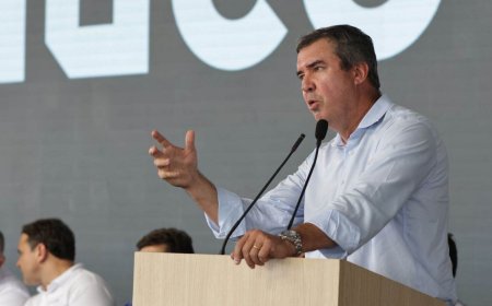 Golpistas Usam Nome do Governador Eduardo Riedel para Aplicar Golpes nas Redes Sociais