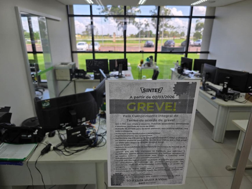 Técnicos administrativos da UFGD entram em greve por tempo indeterminado