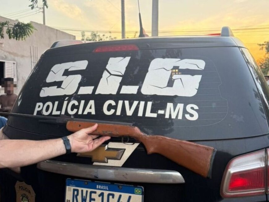 Mulher é ferida acidentalmente pelo marido enquanto auxiliava na limpeza da arma