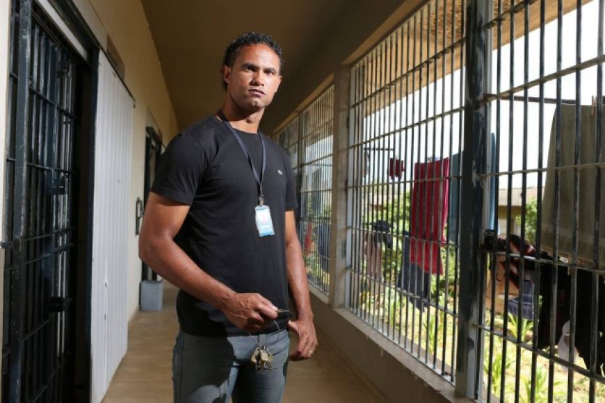 Justiça Revoga Liberdade do Ex-Goleiro Bruno e Determina Retorno à Prisão