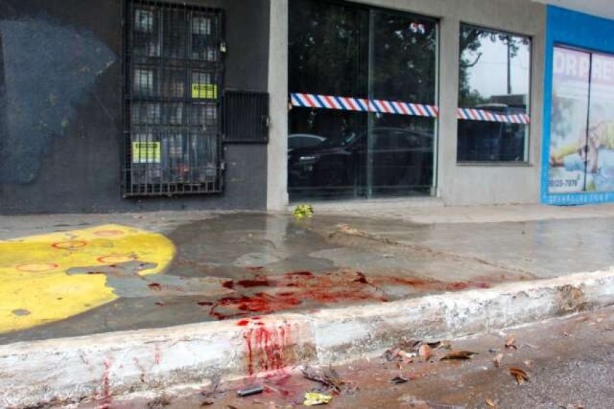 Rapaz é perseguido e morto a facadas após briga em conveniência