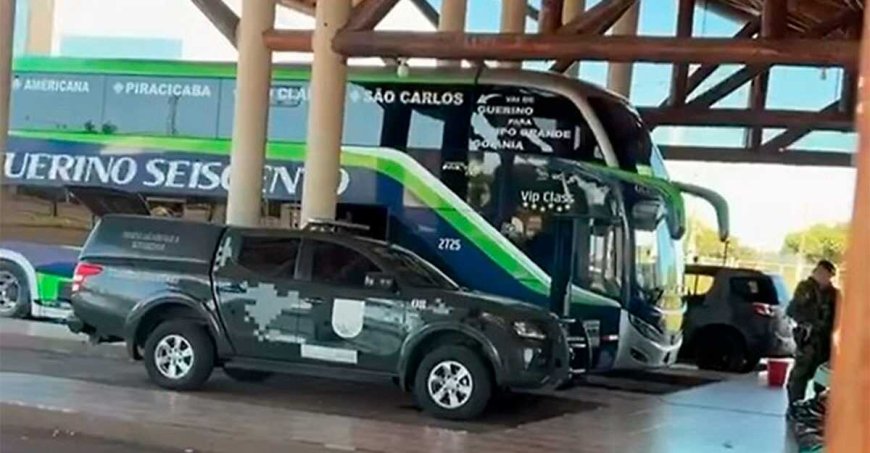 Granadas encontradas em ônibus na rodoviária de Ribas do Rio Pardo