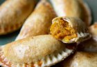 Pastel de Forno Simples com 3 Ingredientes: O Lanche Perfeito para Qualquer Hora