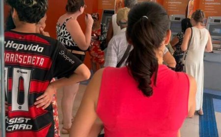 Caixas fora do ar: clientes enfrentam longas filas em agências bancárias