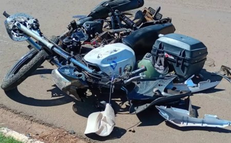 Servidora da Sanesul fica gravemente ferida em acidente de moto
