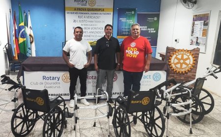 Rotary Club Guaicurus recebe doação de cadeiras de rodas do 7 de Setembro
