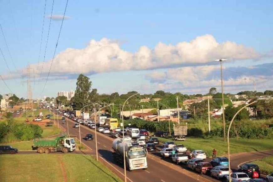 Santo Show rebate críticas da PRF e atribui congestionamento a infraestrutura da cidade