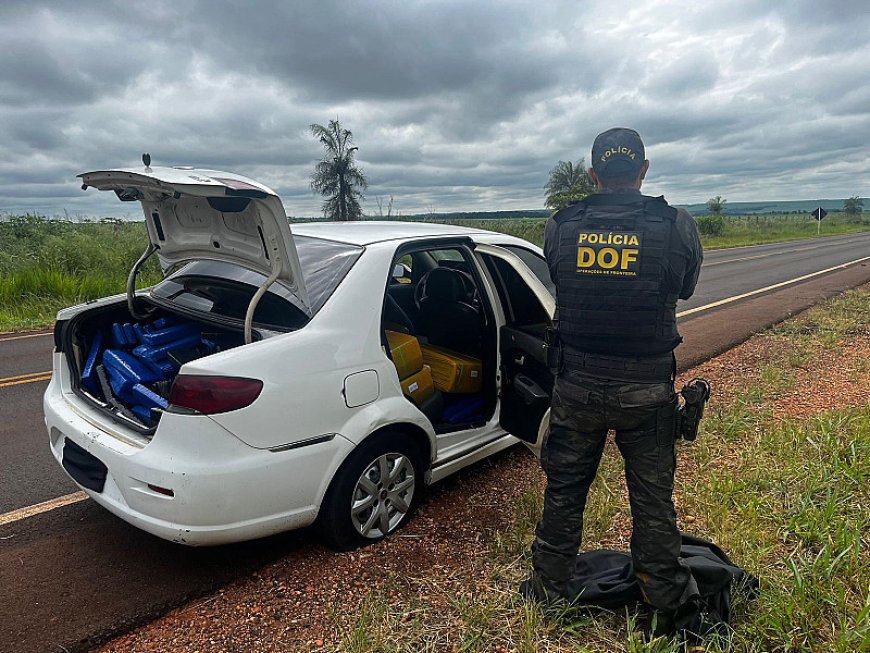 Traficante de 25 anos preso com 700 quilos de maconha após perseguição