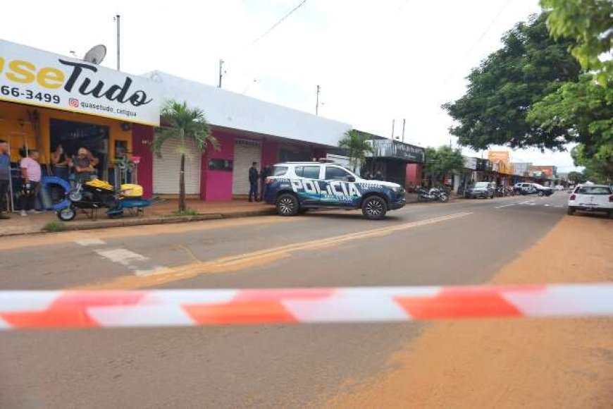 Irmão de homem assassinado em barbearia morreu na mesma quadra há 10 anos