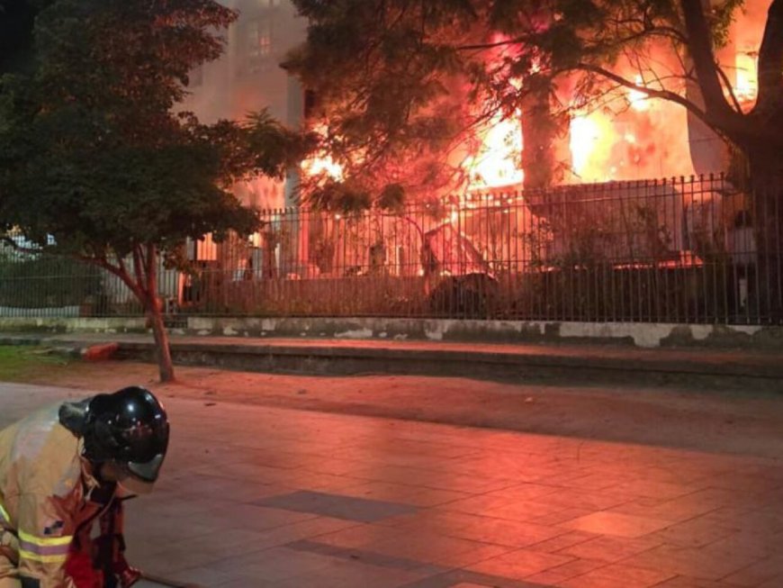 Incêndio atinge restaurante em edifício histórico do Rio: bombeiros controlam as chamas em duas horas