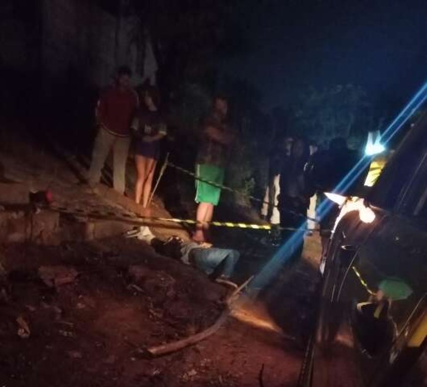Homem é encontrado morto com 18 golpes de faca na fronteira
