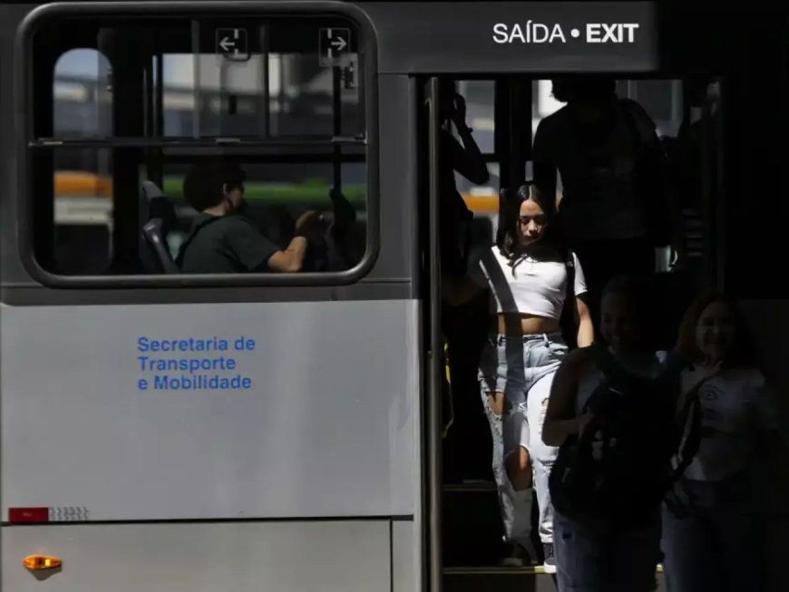Rio de Janeiro Sanciona Lei Contra Abuso a Mulheres no Transporte Coletivo