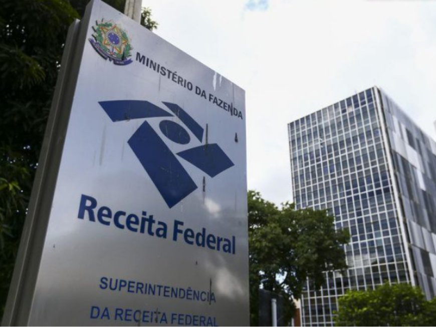 Receita Federal Desmente Notificação a Vendedora de Marmitas por Movimentar Pix