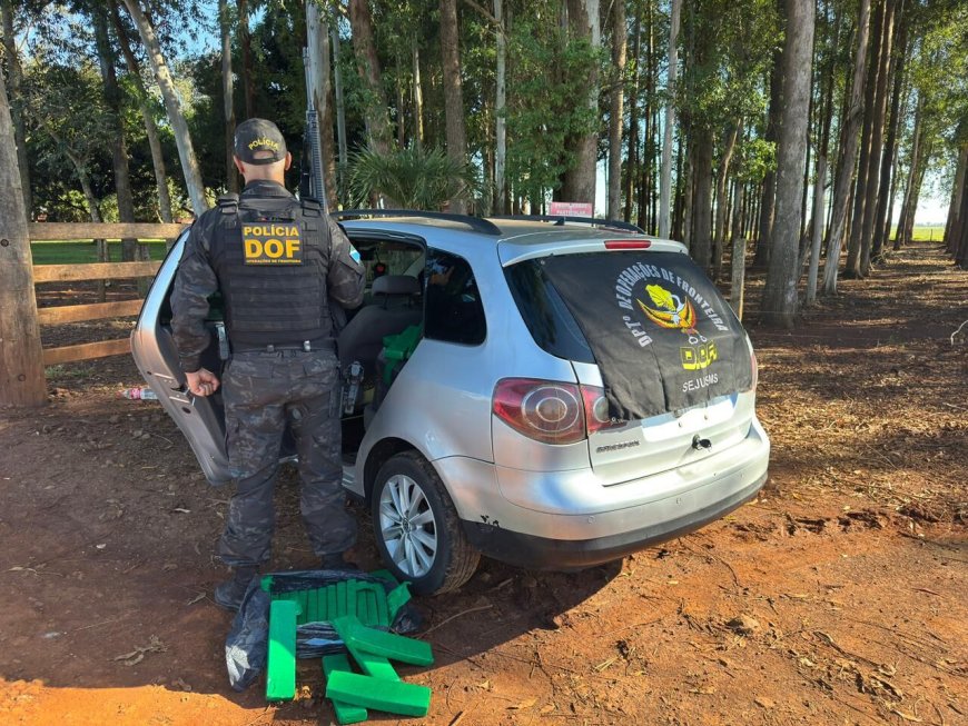 Polícia Apreende Quase 100kg de Maconha em Veículo Parado na Rodovia