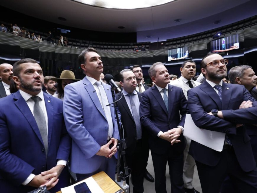 Congresso Nacional Derruba Veto da Dosimetria e Corrige Injustiças