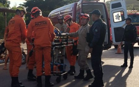 CORUMBÁ: Motociclista fica ferido após colisão na traseira de caminhão estacionado
