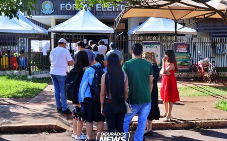 Eleitores Lotam Cartórios para Regularizar Título e Garantir Voto em Outubro