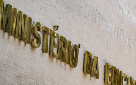 MEC Envia Equipe de Especialistas ao Acre Após Tragédia em Escola