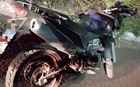Motociclista morre ao colidir contra árvore em canteiro de avenida em Corumbá