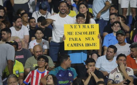 Torcida do Santos lota estádio na fronteira para ver Neymar