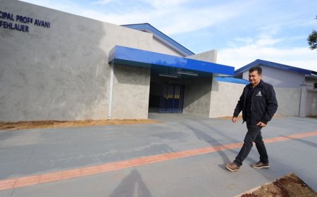 Prefeito Marçal Filho vistoria obras da Escola Avani e parte das aulas será liberada em novo espaço