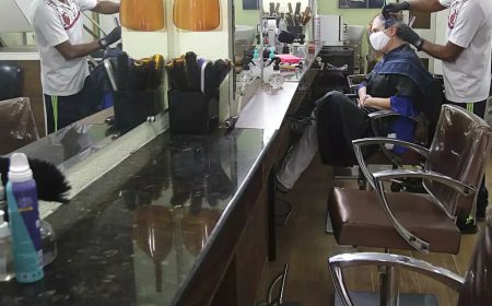 IBGE: setor de serviços recua 1,2% em março