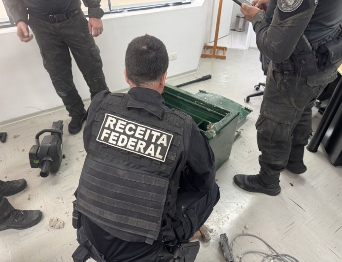 Operação Fluxo Oculto: Receita Federal cumpre mandados em cinco Estados