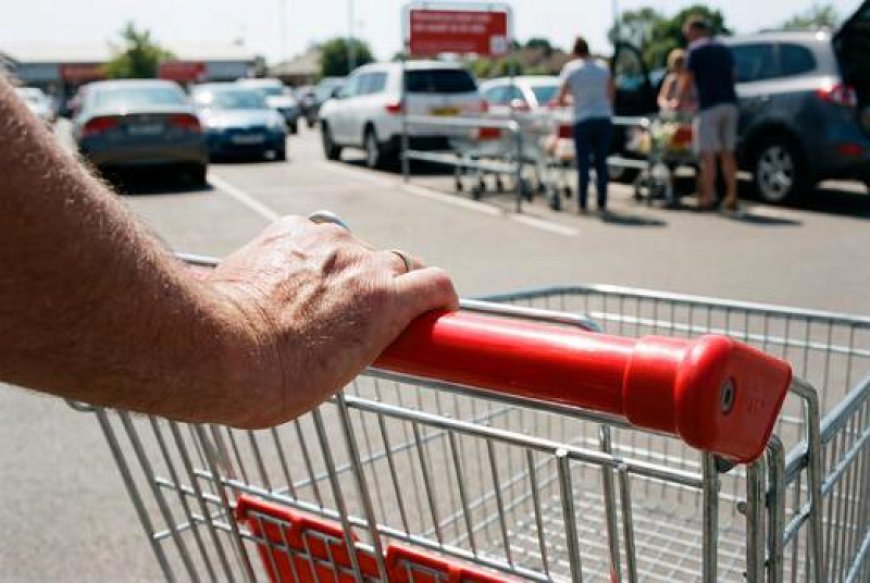 Justiça mantém condenação de supermercado por assalto em estacionamento