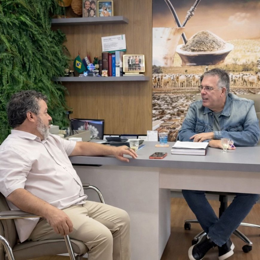 Empresário Carlos Bernardo discute projetos para a fronteira com prefeito Eduardo Campos