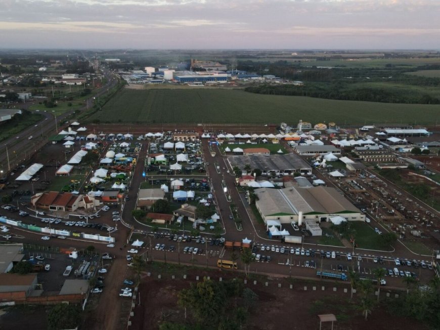 60ª Expoagro começa em Dourados com balanço da safra de grãos e rodeio