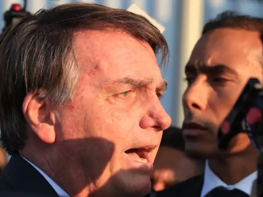 Bolsonaro entra com revisão criminal no STF para anular condenação