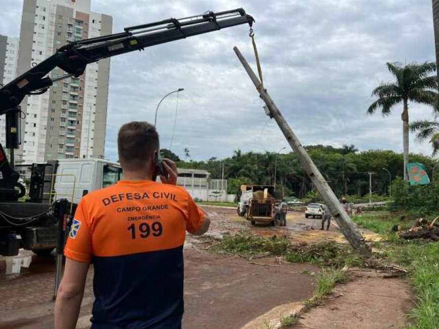Defesa Civil alerta para temporais e frio; prefeitura monta força-tarefa em Campo Grande