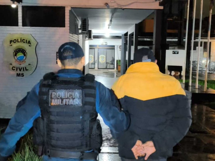 Homem de 51 anos é preso em Dourados por oferecer dinheiro e chuteiras para abusar de crianças