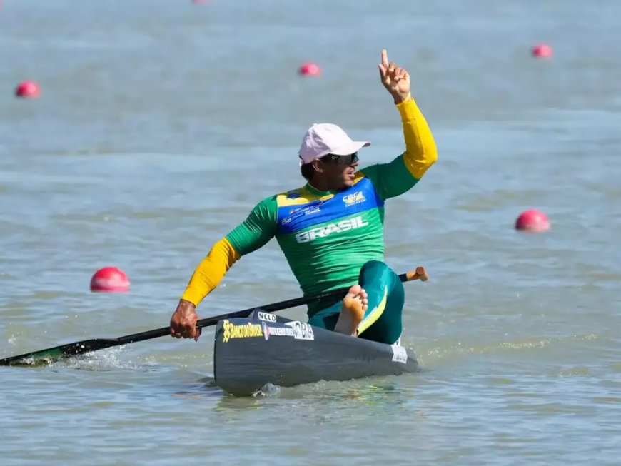 Isaquias Queiroz conquista prata na Copa do Mundo de Canoagem
