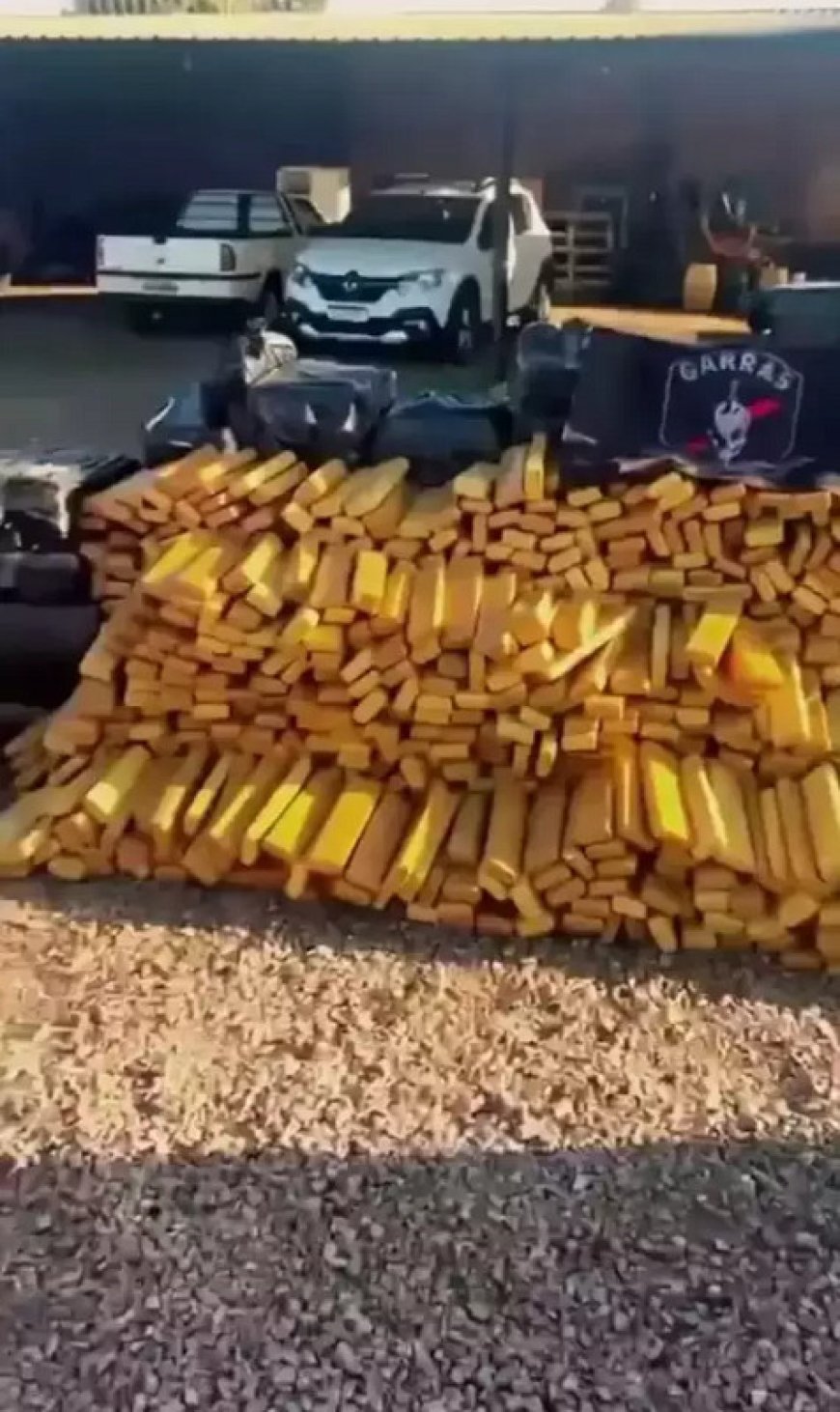 Garras intercepta quase 4 toneladas de maconha escondidas em carga de algodão na BR-163