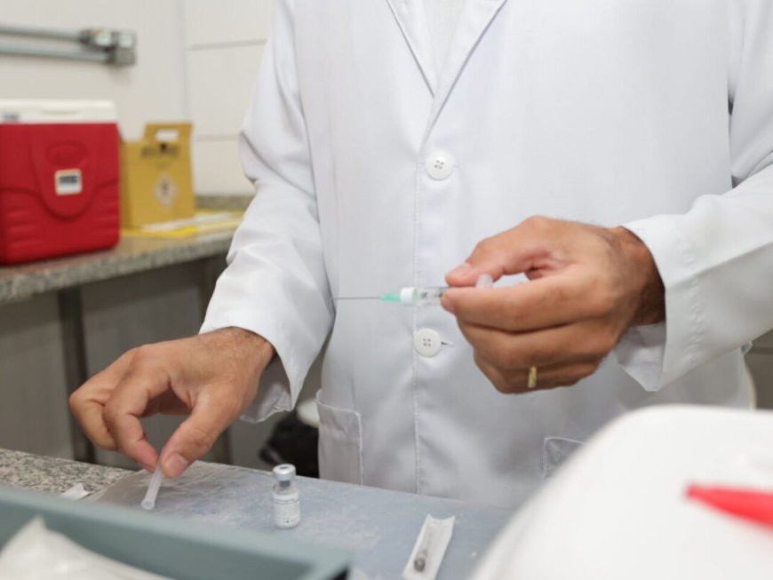 Parceria entre Prefeitura e Universidade Leva Vacinação contra Gripe e Chikungunya à Comunidade