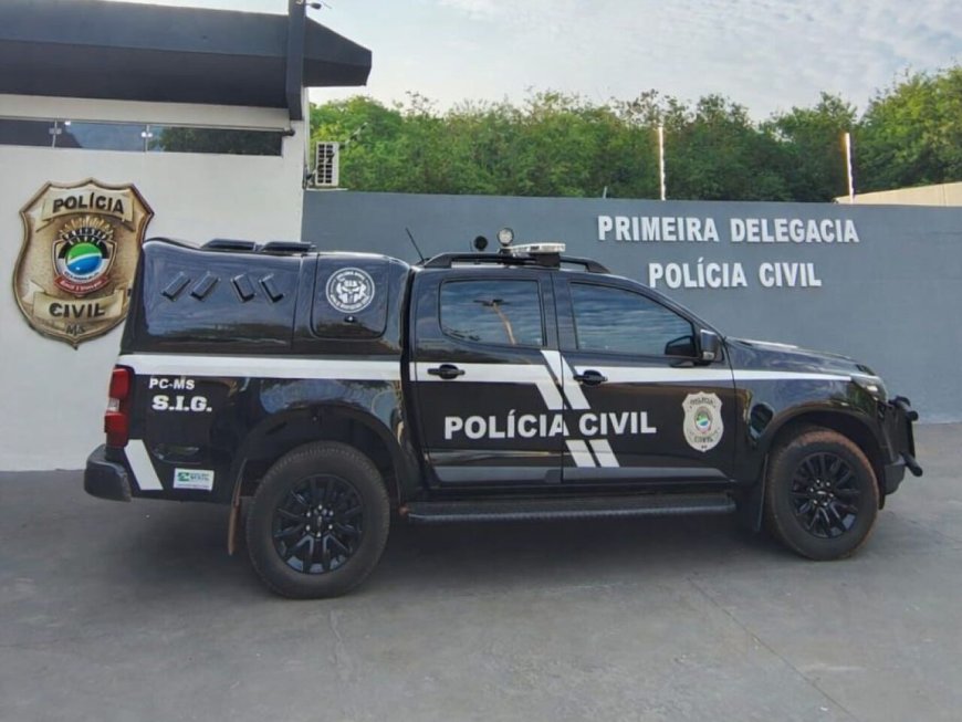 Casal suspeito de tráfico de drogas é preso após apreensão de entorpecentes e arma
