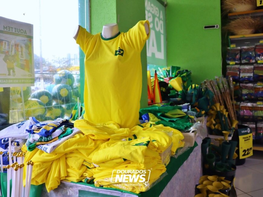 Copa ainda não anima douradense, mas comércio prevê melhora