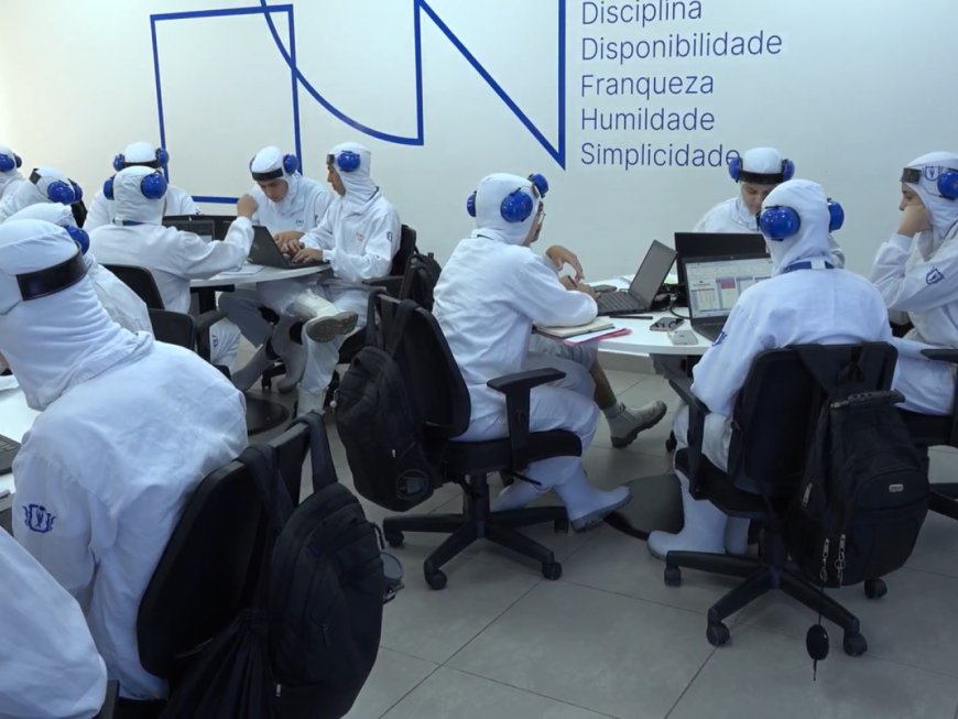 Frigorífico Oferece Bolsas Integrais para Ensino Médio: Inscrições Abertas