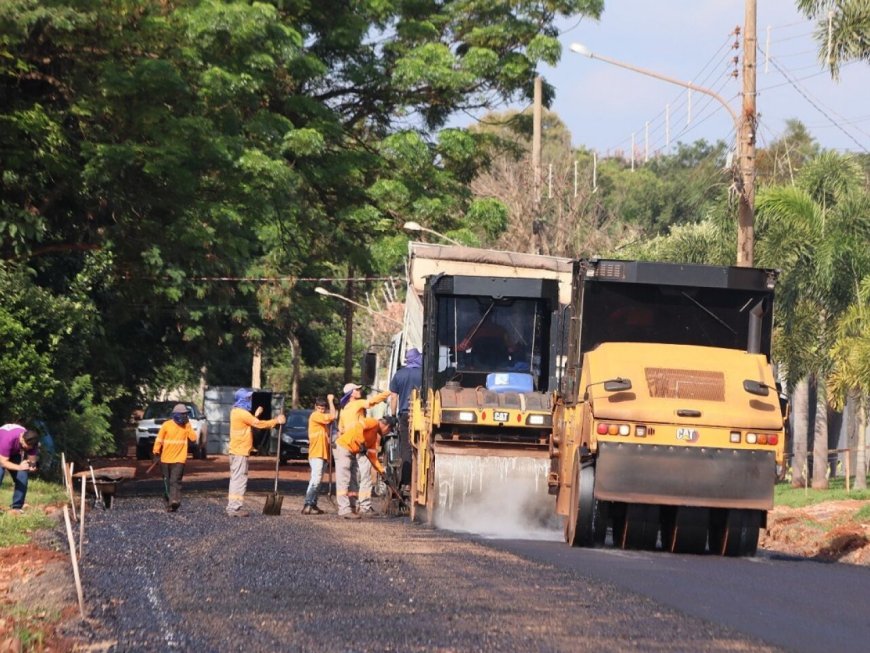 Prefeitura começa pavimentação das últimas ruas sem asfalto no Parque Alvorada