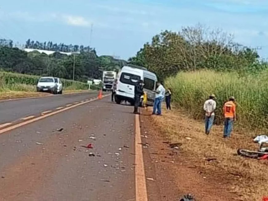 Jovem de 17 anos morre em acidente entre moto e van em Maracaju