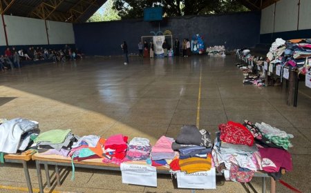 Famílias do Itahum Recebem 4 Mil Peças da Campanha do Agasalho