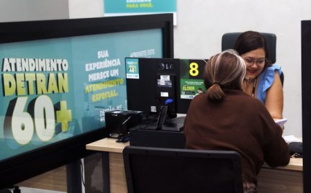 Guichê 60+ do Detran/MS aproxima pessoas idosas do mundo digital